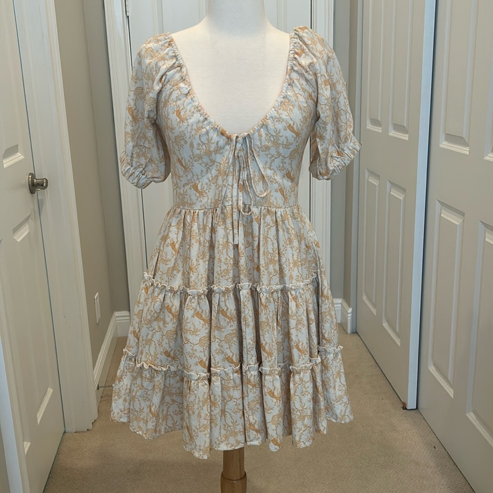 Krewe Du Q small puff sleeve dress excellent condition